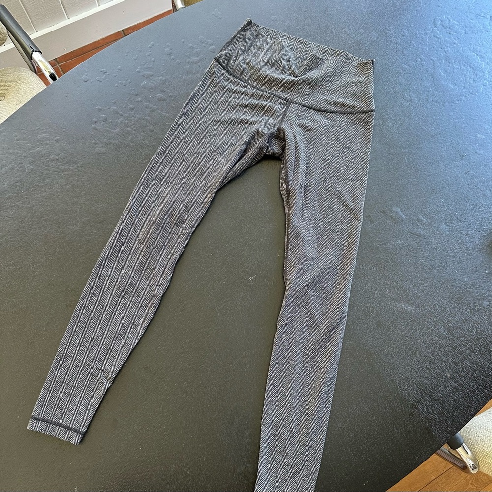Lululemon Align 28”